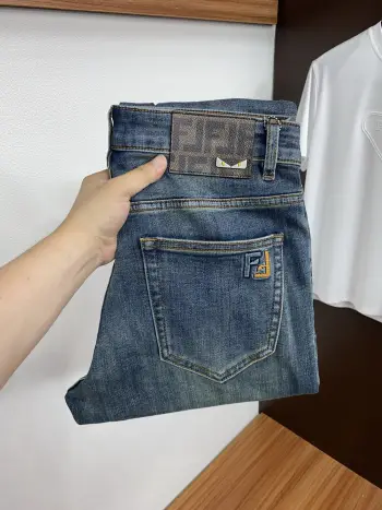 Early spring latest style jeans Replica Fendi Jeans