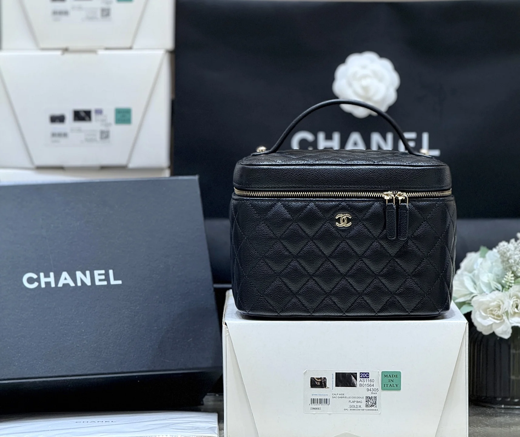Chanel AP25730 Black Gold Makeup Box Women s Handbag