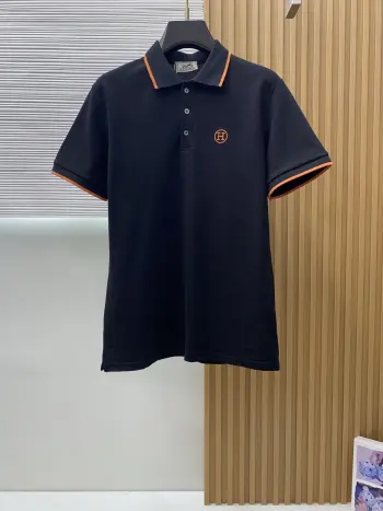 Polo shirt with short sleeves and a notch collar. Replica Hermes Tshirts and Polos