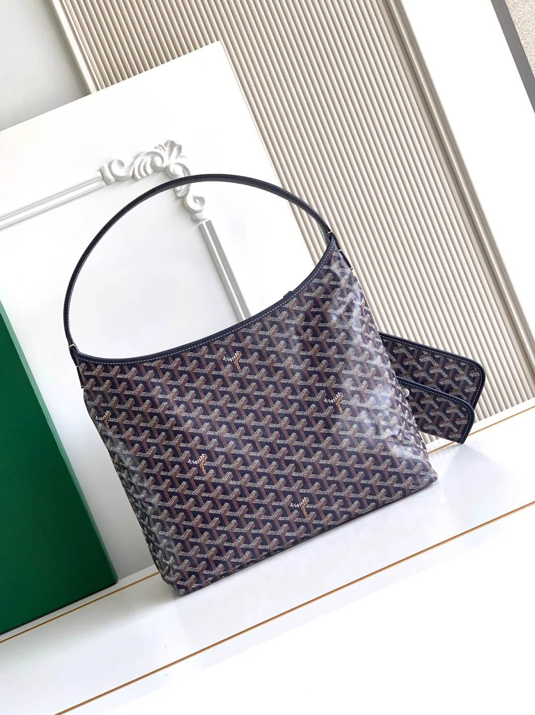 Goyard S5502 One-Handed Wrist Wanderer Bag Underarm Bag Women s Shoulder Bag