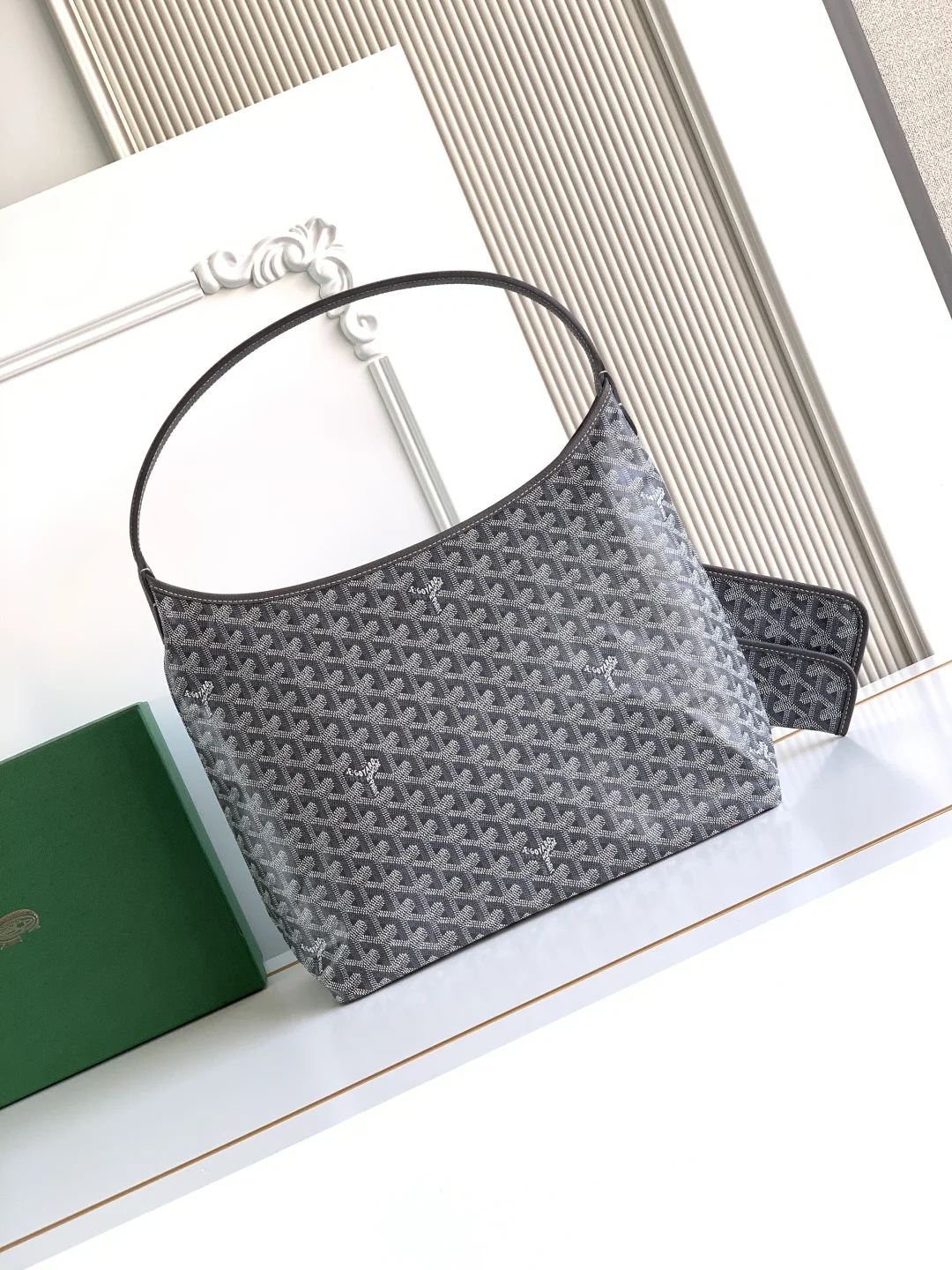 Goyard S5502 One-Handed Wrist Wanderer Bag Underarm Bag Women s Shoulder Bag