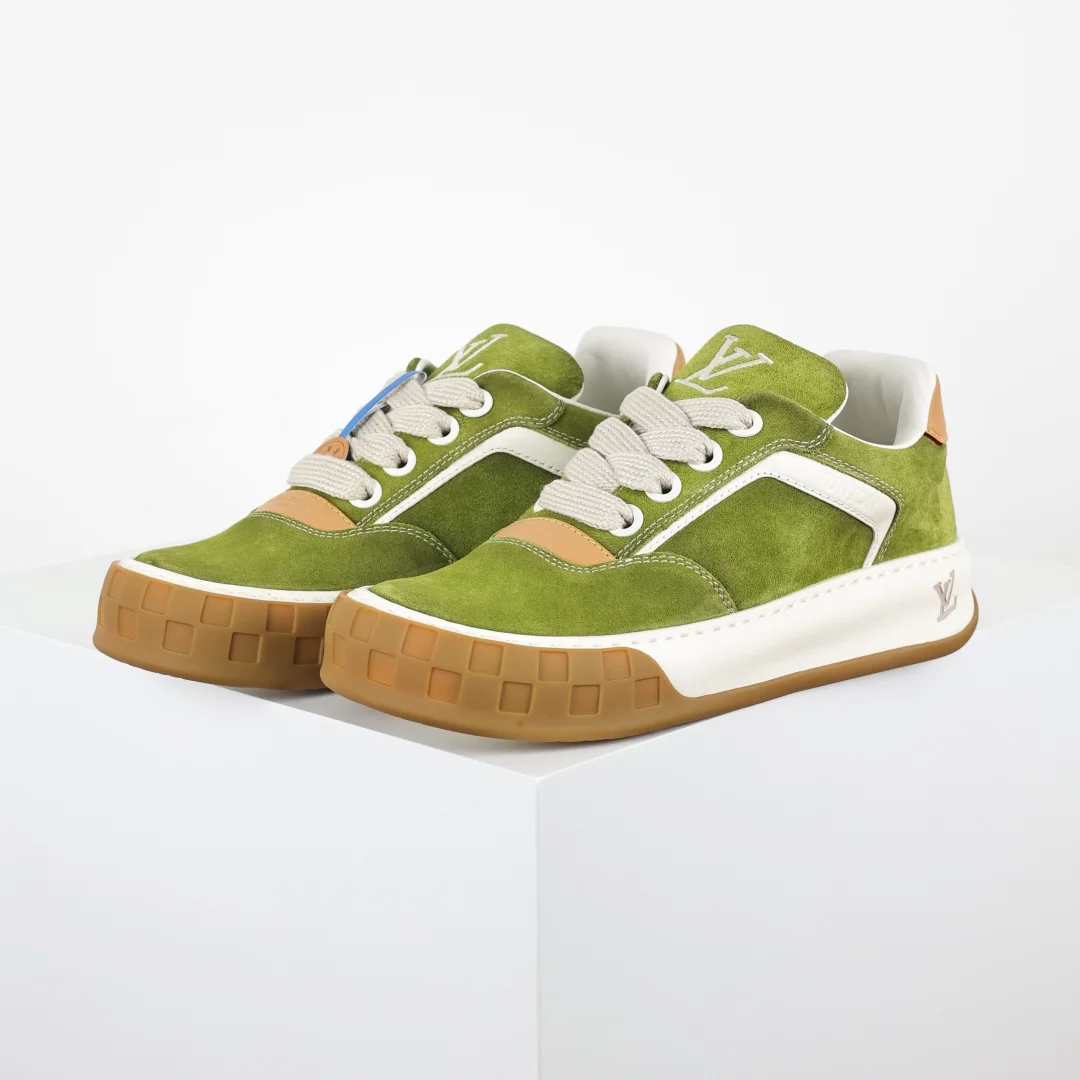 Louis Vuitton Suede Biscuit Shoes Men s Casual Shoes