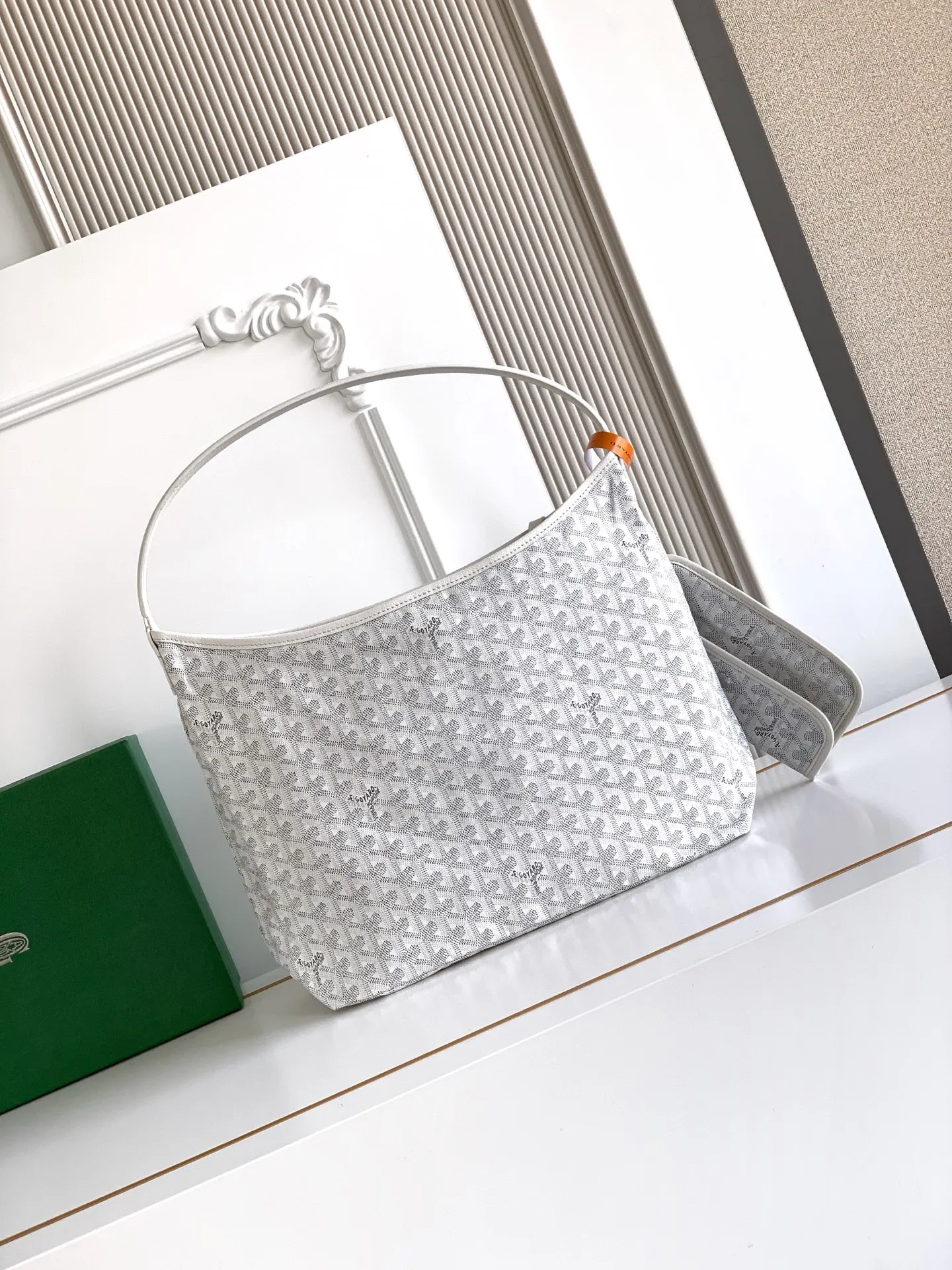 Goyard S5502 One-Handed Wrist Wanderer Bag Underarm Bag Women s Shoulder Bag