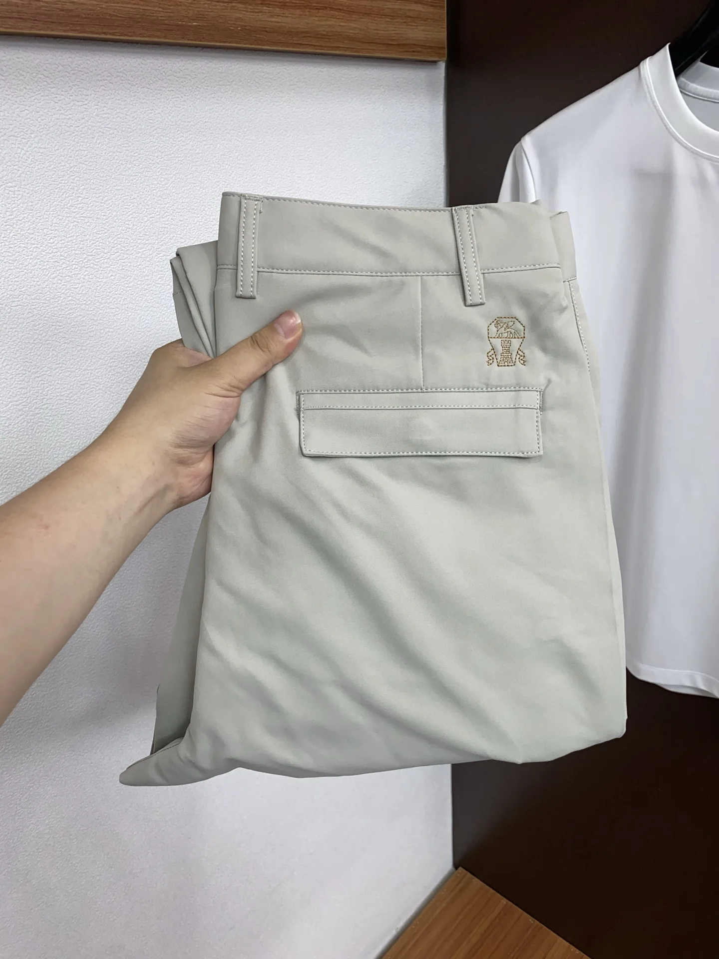 Brunello Cucinelli High-quality linen casual pants