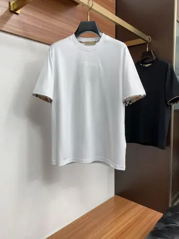 100% Cotton Loose Fit Round Neck Men s Short Sleeve T-Shirt Replica Burberry Tshirts and Polos