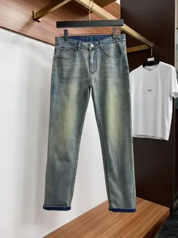 Early spring latest style jeans Replica Fendi Jeans