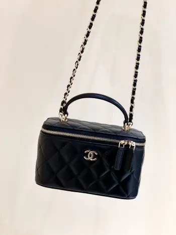 2199 Spring/Summer Collection Mirror Handheld Bag Women s Crossbody Bag Replica Chanel womens bags