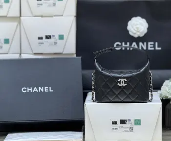 AP48500 Meteor Hardware Lunch Box Bag Women s Crossbody Bag Replica Chanel womens bags