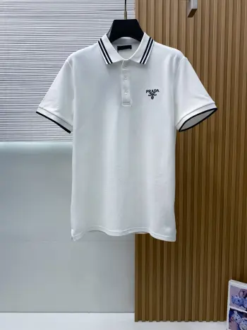 Polo shirt with short sleeves and a notch collar. Replica Prada Tshirts and Polos