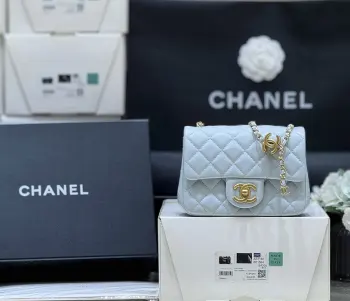 AS57590 Genuine Sheepskin Handbag Women s Crossbody Bag Replica Chanel womens bags