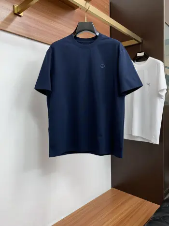 100% Cotton Loose Fit Round Neck Men s Short Sleeve T-Shirt Replica Gucci Tshirts and Polos