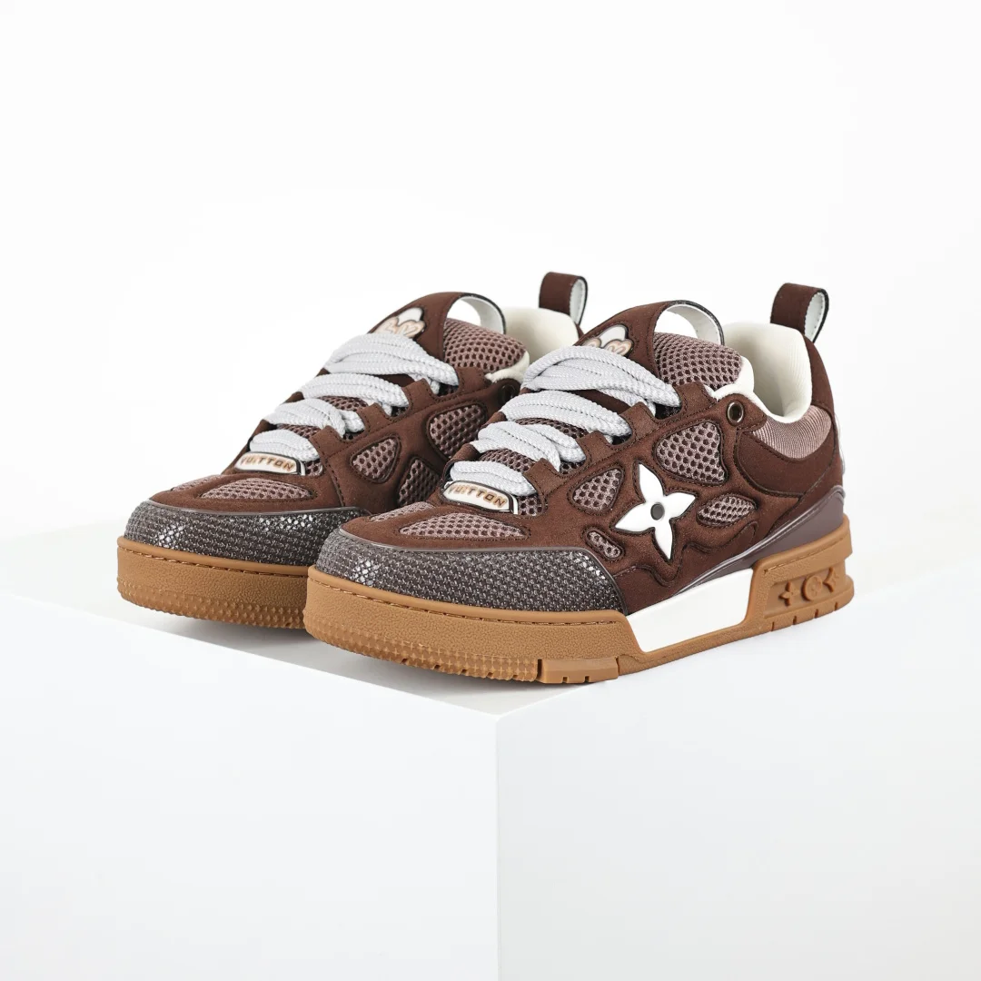 Louis Vuitton Donkey Family Sports Series Sneakers