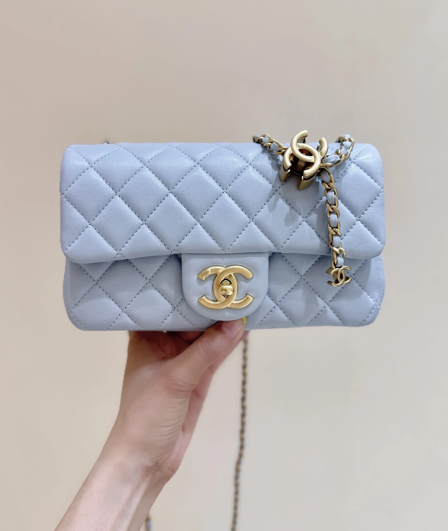 Chanel AS57590 Double C Adjustable Buckle Handbag Women s Crossbody Bag Chanel AS57590 Double C Adjustable Buckle Handbag Women s Crossbody Bag
