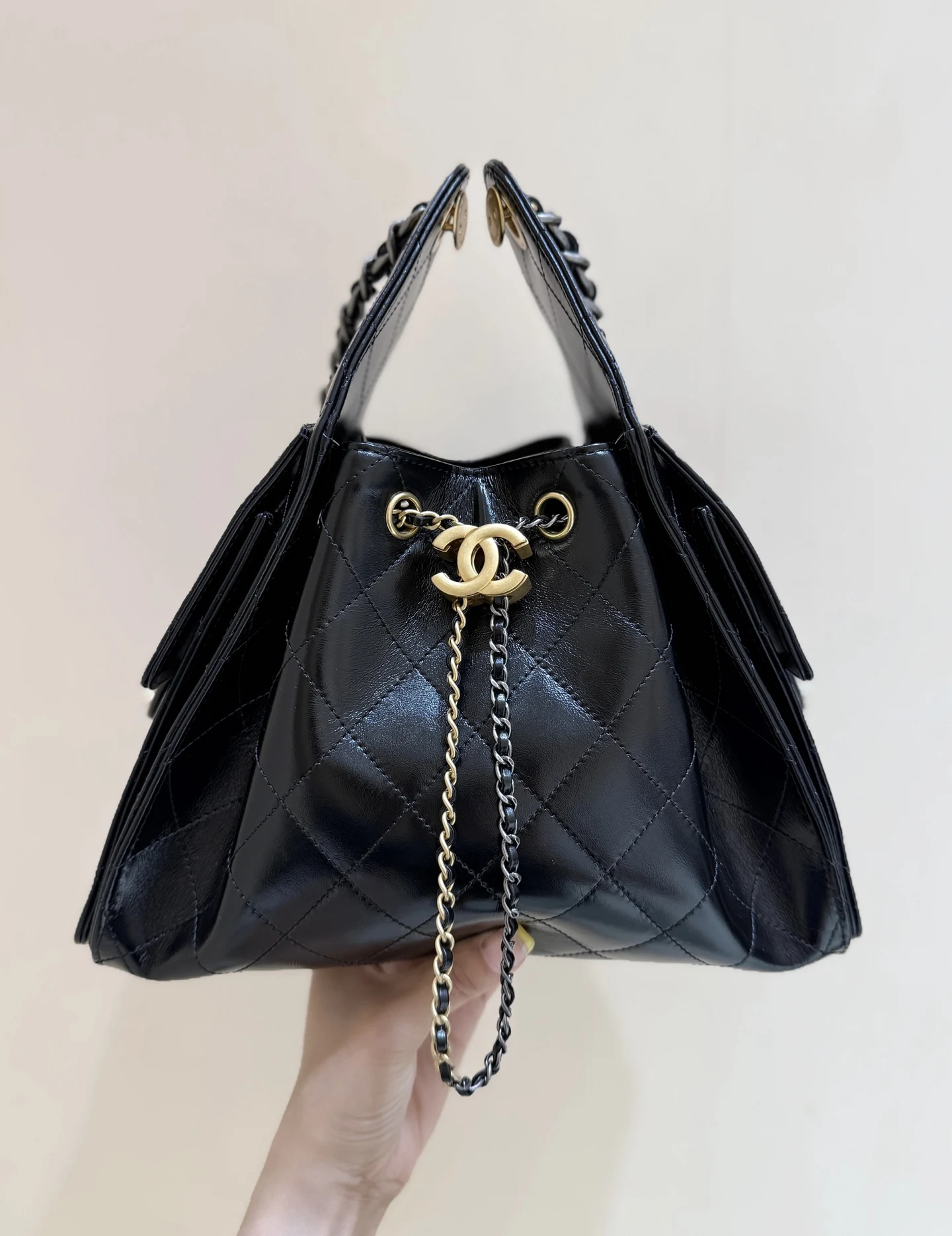Chanel AS52930 Mandarin Duck Bright Cowhide Bag Women s Shoulder Bag