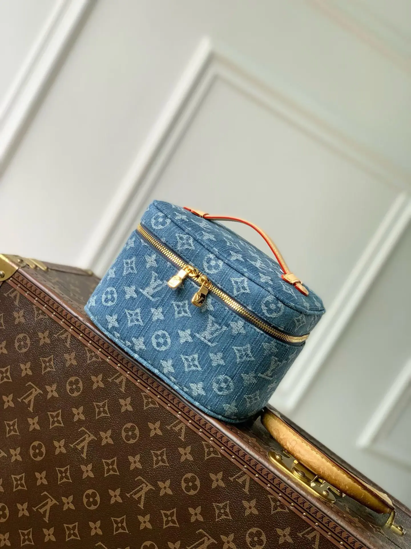 Louis Vuitton M27946 Denim Mini Makeup Bag Women s Handbag