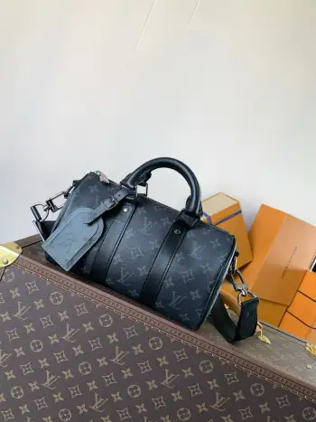 M46271 Canvas Handbag Men s Crossbody Bag Replica Louis Vuitton mens bags
