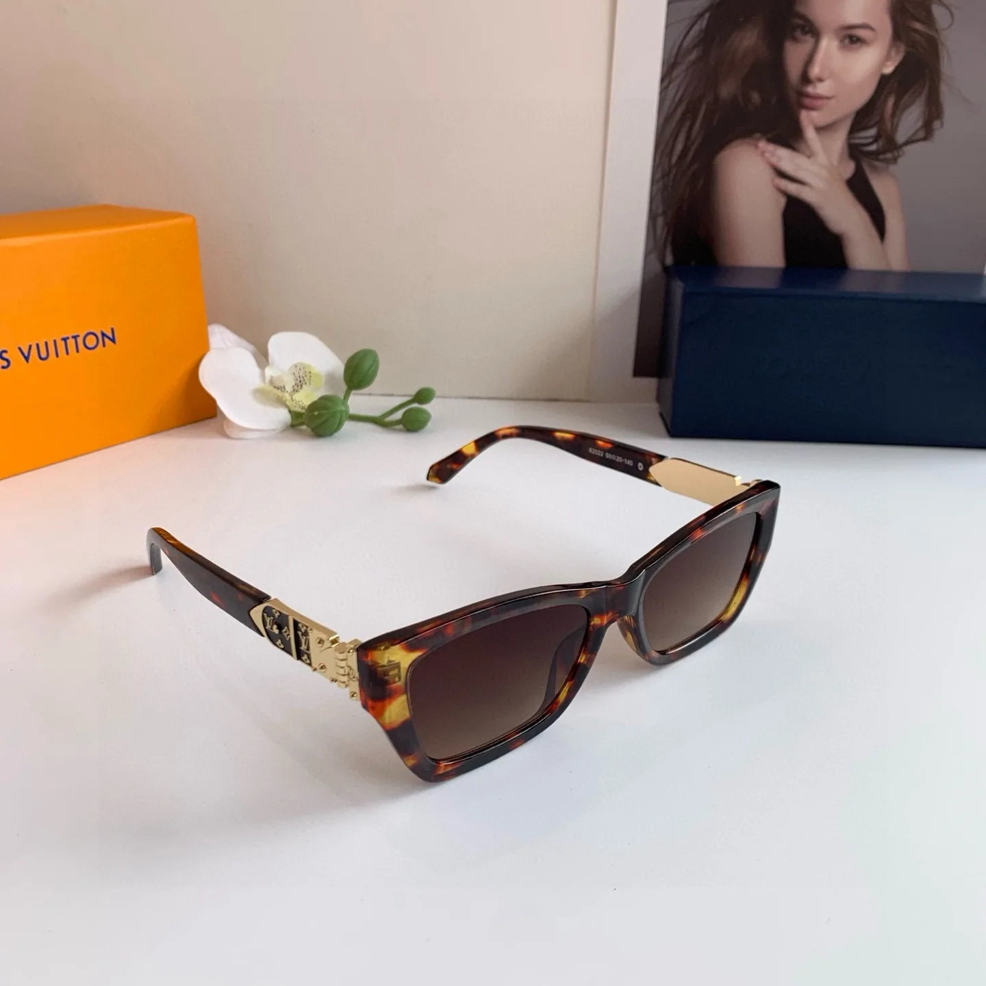 Louis Vuitton New Cat Eye Frame Sunglasses