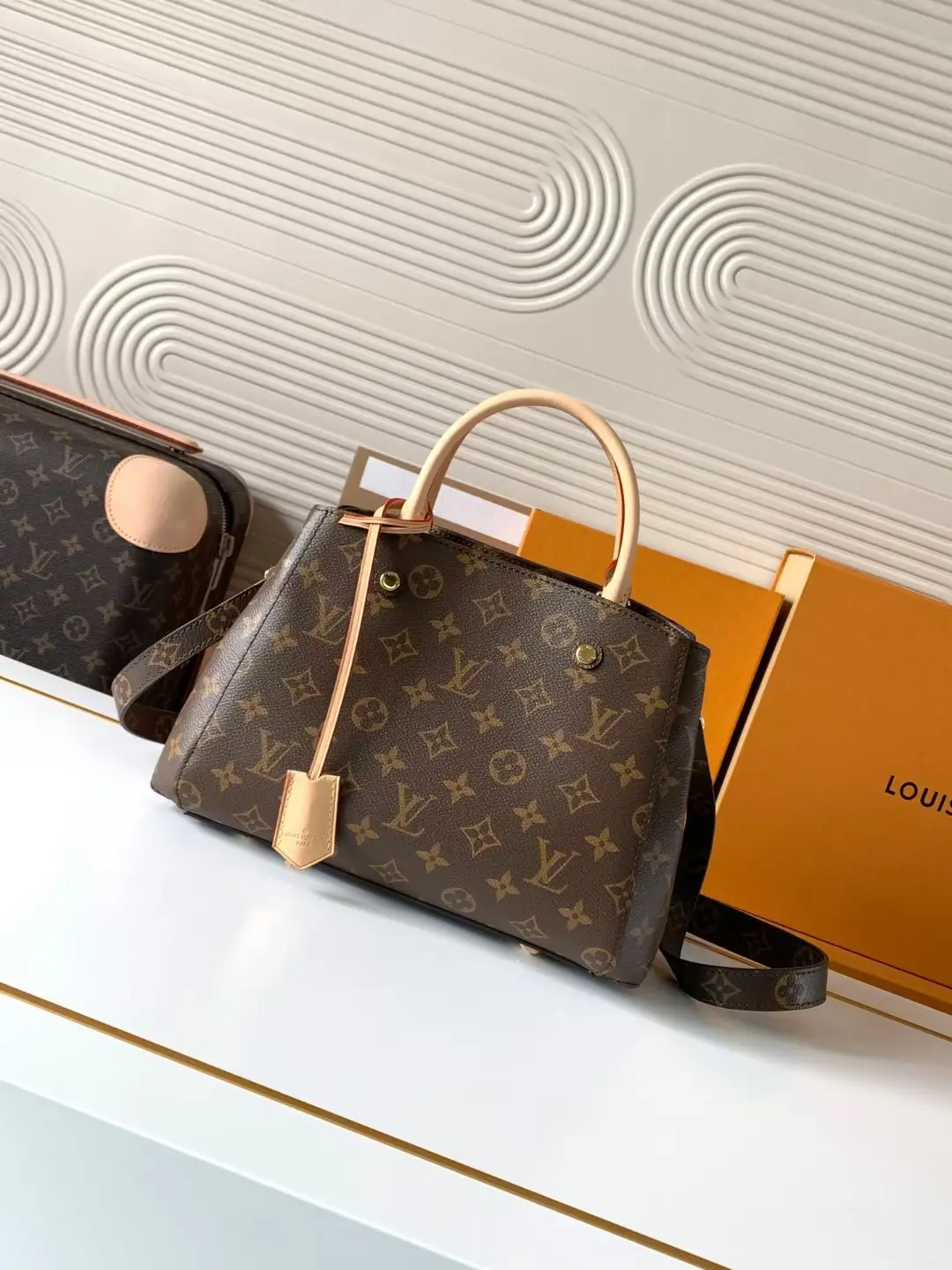 Louis Vuitton M41055 Small Canvas Handbag Women s Crossbody Bag