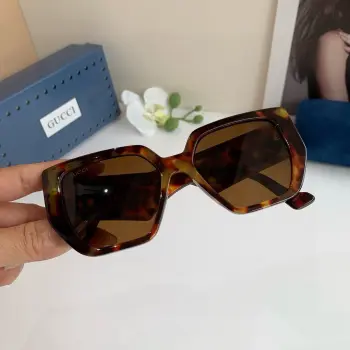 New Trendy Fashion Large Frame Polarized Sunglasses Replica Gucci Sunglasses