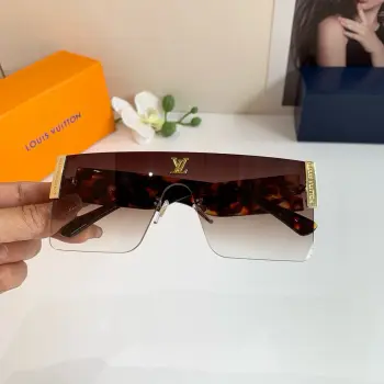 square glasses Replica Louis Vuitton Sunglasses