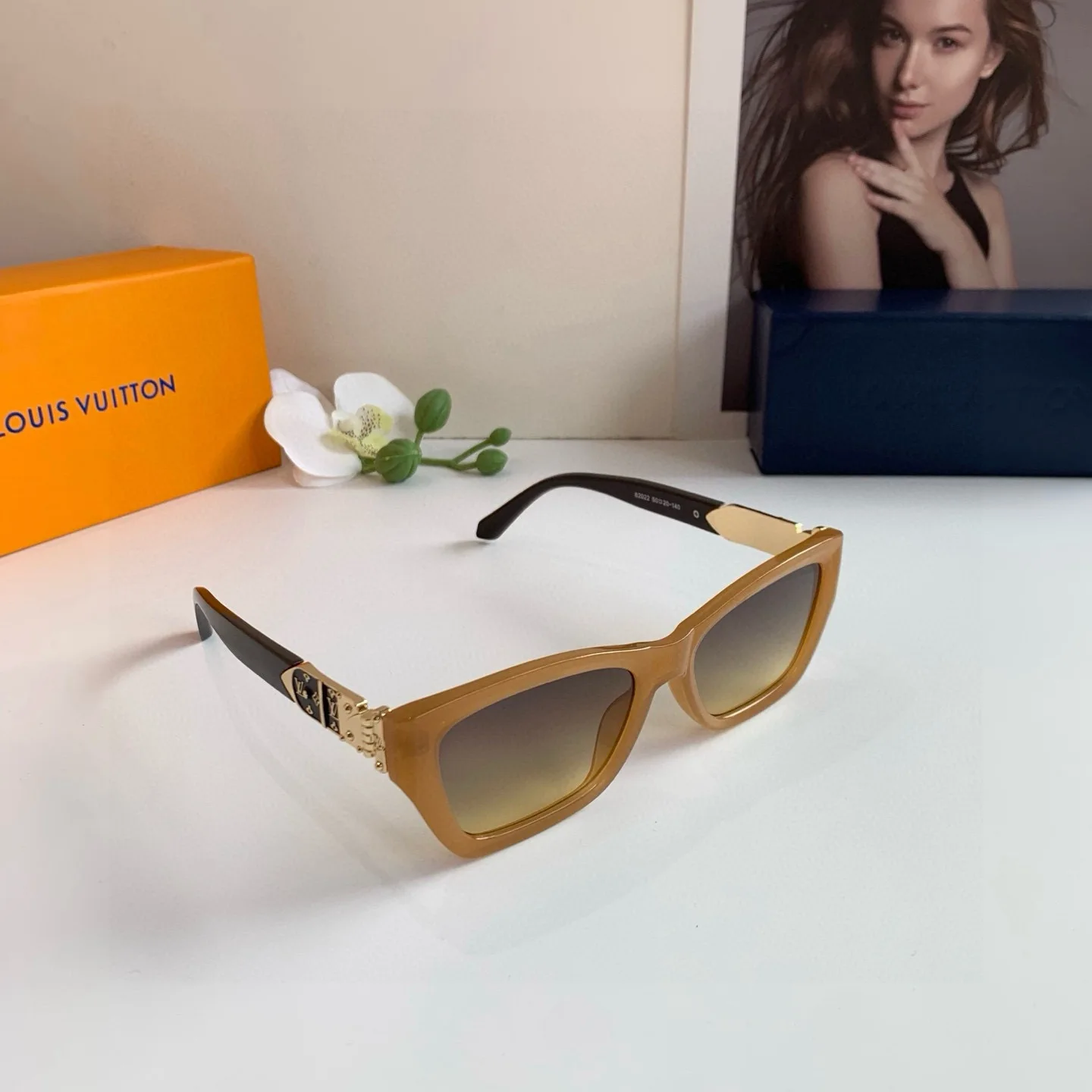 Louis Vuitton New Cat Eye Frame Sunglasses