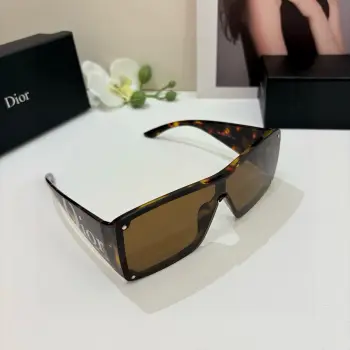 New metal square frame sunglasses for men and women. Replica Dior Sunglasses