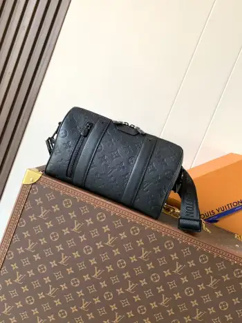 M26750 Pattern Travel Bag Replica Louis Vuitton travel bags