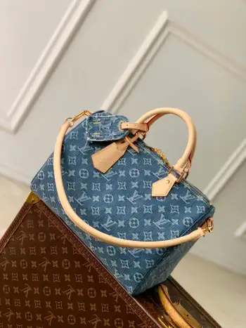 M14430 Denim Handbag Women s Shoulder Bag Replica Louis Vuitton womens bags
