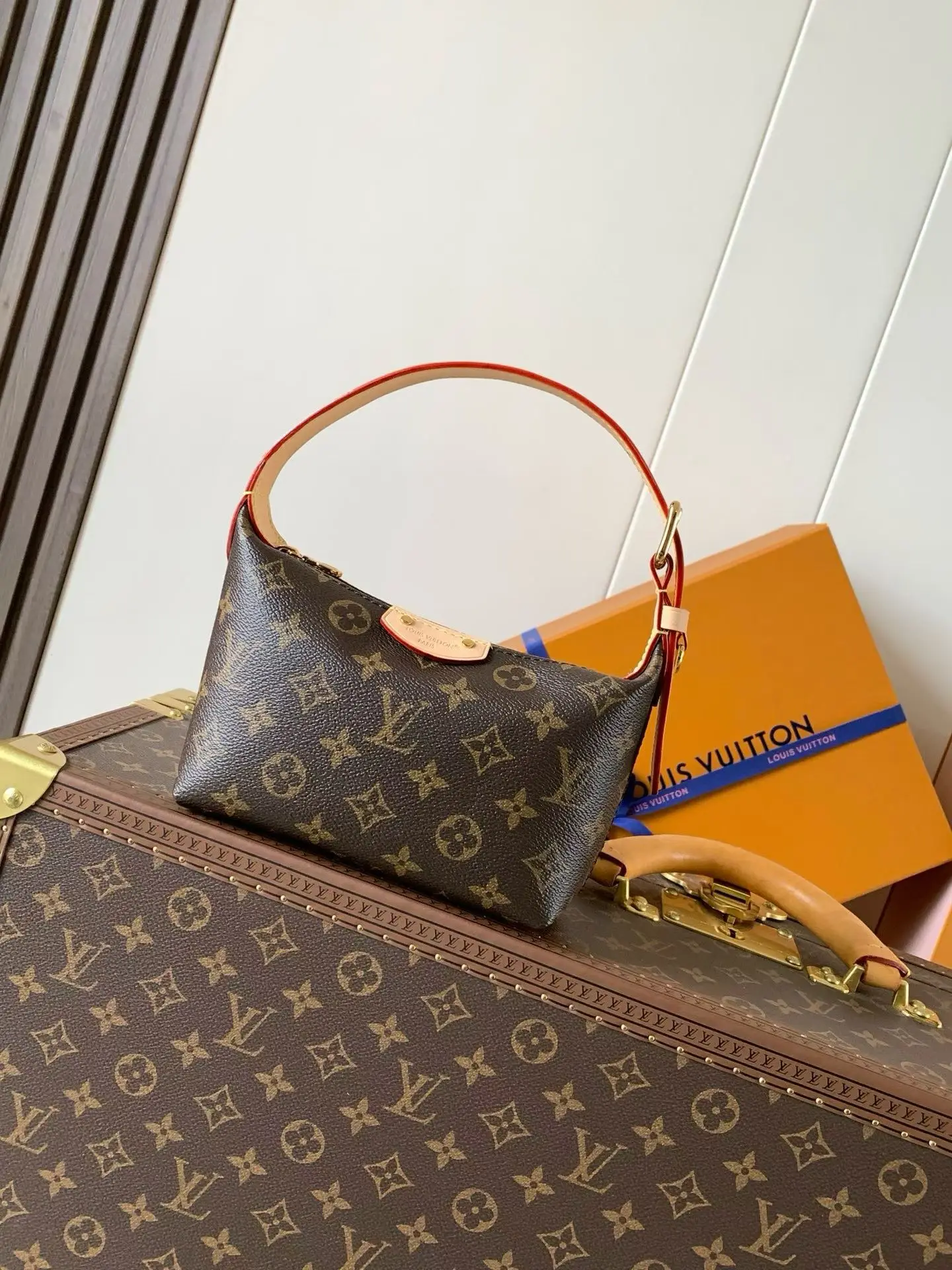 Louis Vuitton M27509 Canvas Handbag Women s Shoulder Bag