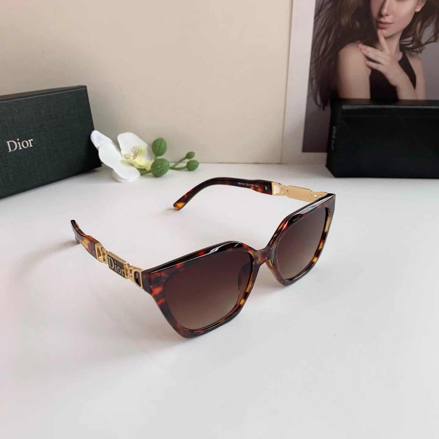 Dior New Cat Eye Frame Sunglasses