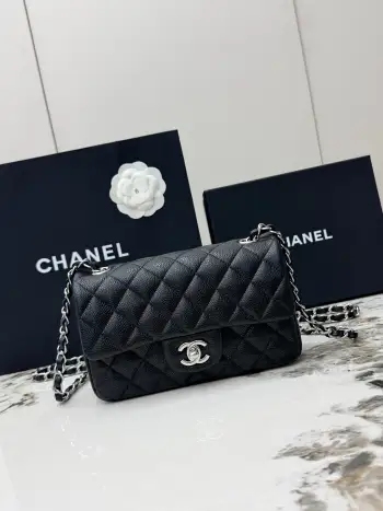 A69900 Classic Gold Buckle Quilted Cowhide Chain Bag Women s Crossbody Bag Replica Chanel womens bags