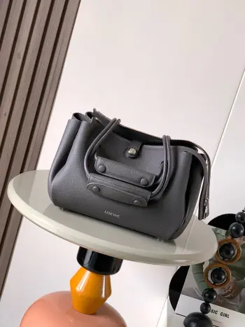 9146 Cowhide Leather Handbag Women s Crossbody Bag Replica Loewe womens bags