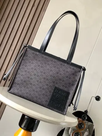8015 White Fabric Bag Women s Shoulder Bag Replica Chanel womens bags