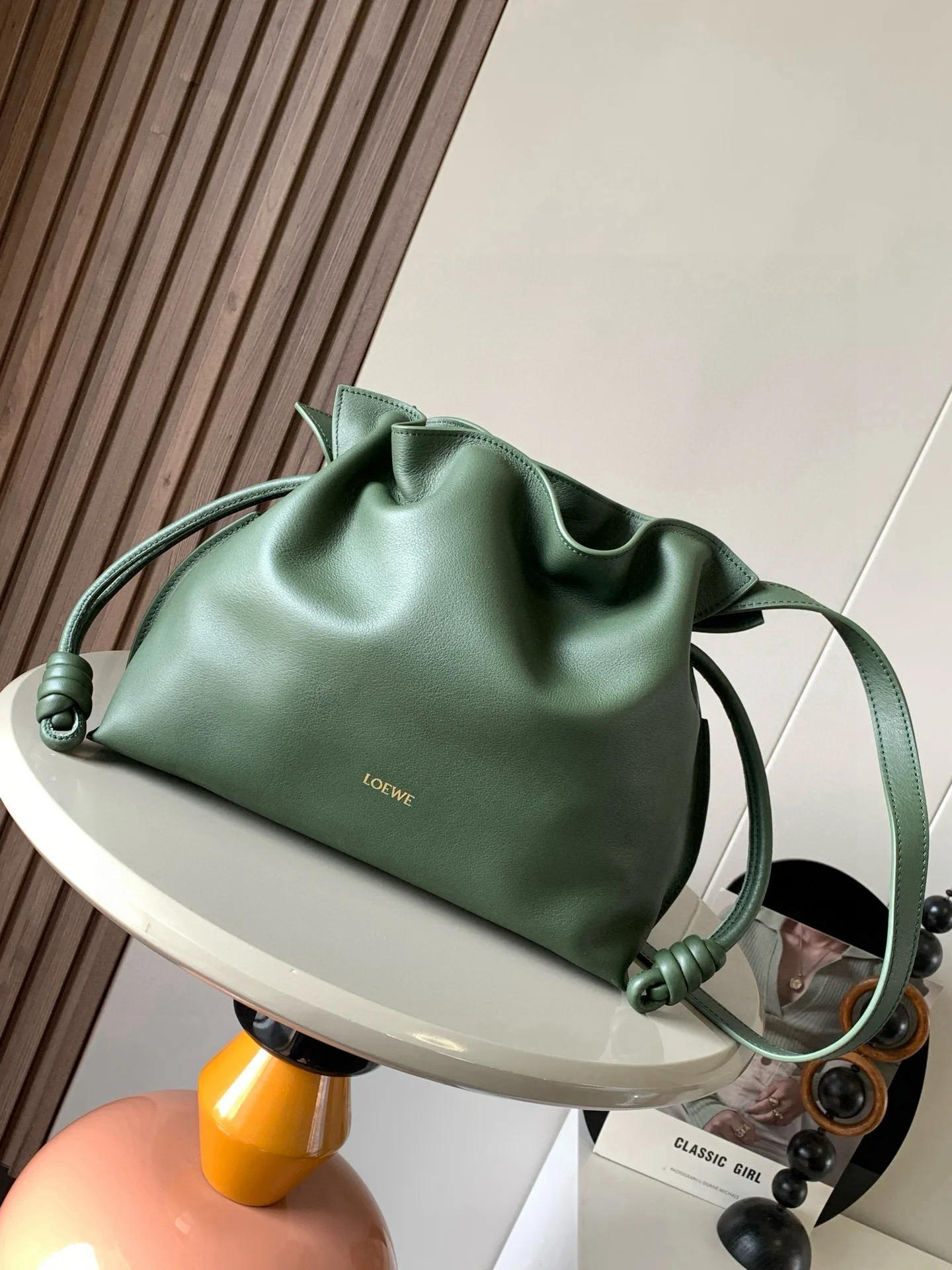 Loewe 9043 New Napa Leather Clutch Bag Fortune Bag Women s Crossbody Bag Loewe 9043 New Napa Leather Clutch Bag Fortune Bag Women s Crossbody Bag