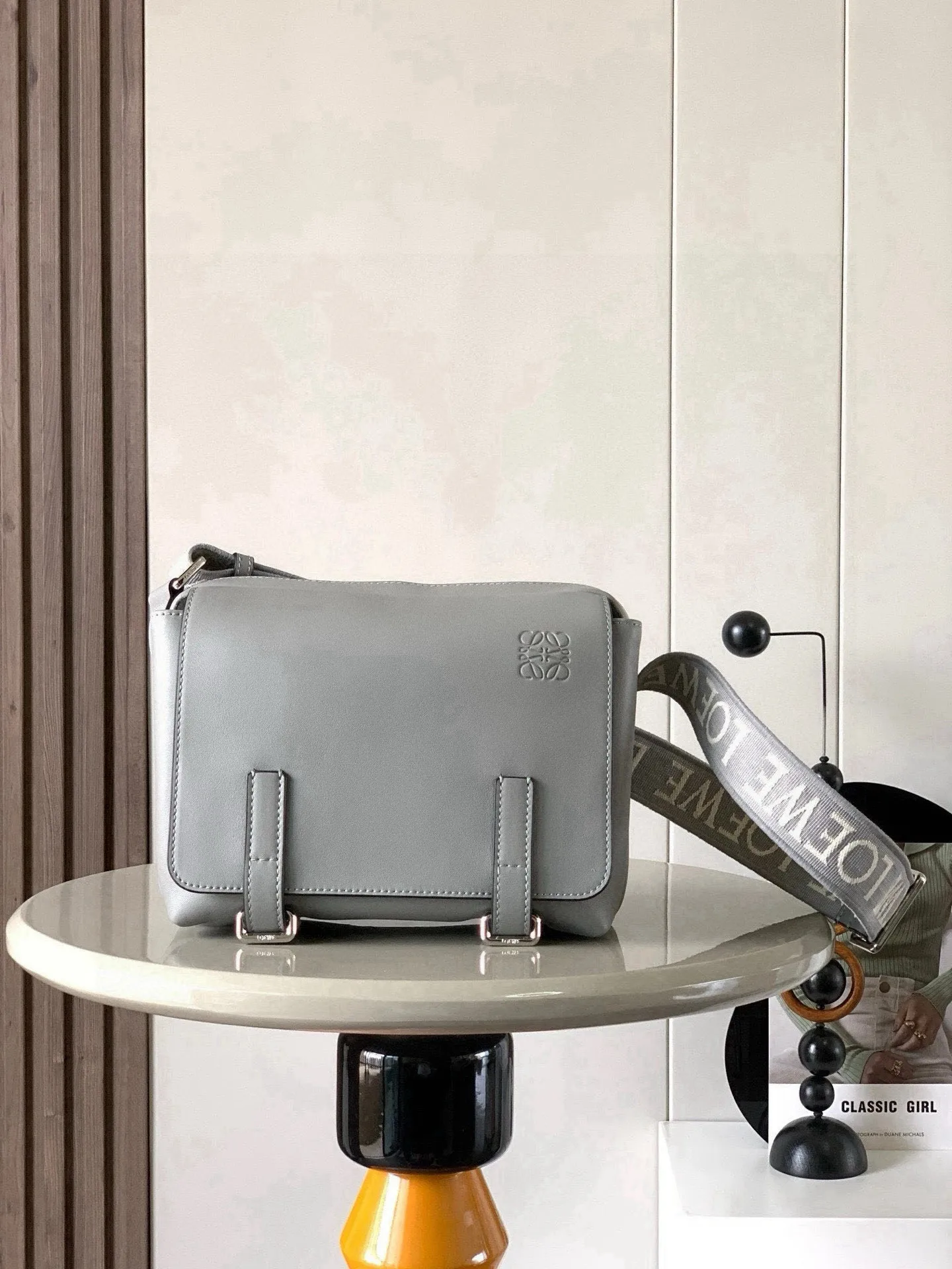 Loewe 9011 Messenger Bag Classic Messenger Bag Men s Crossbody Bag Loewe 9011 Messenger Bag Classic Messenger Bag Men s Crossbody Bag