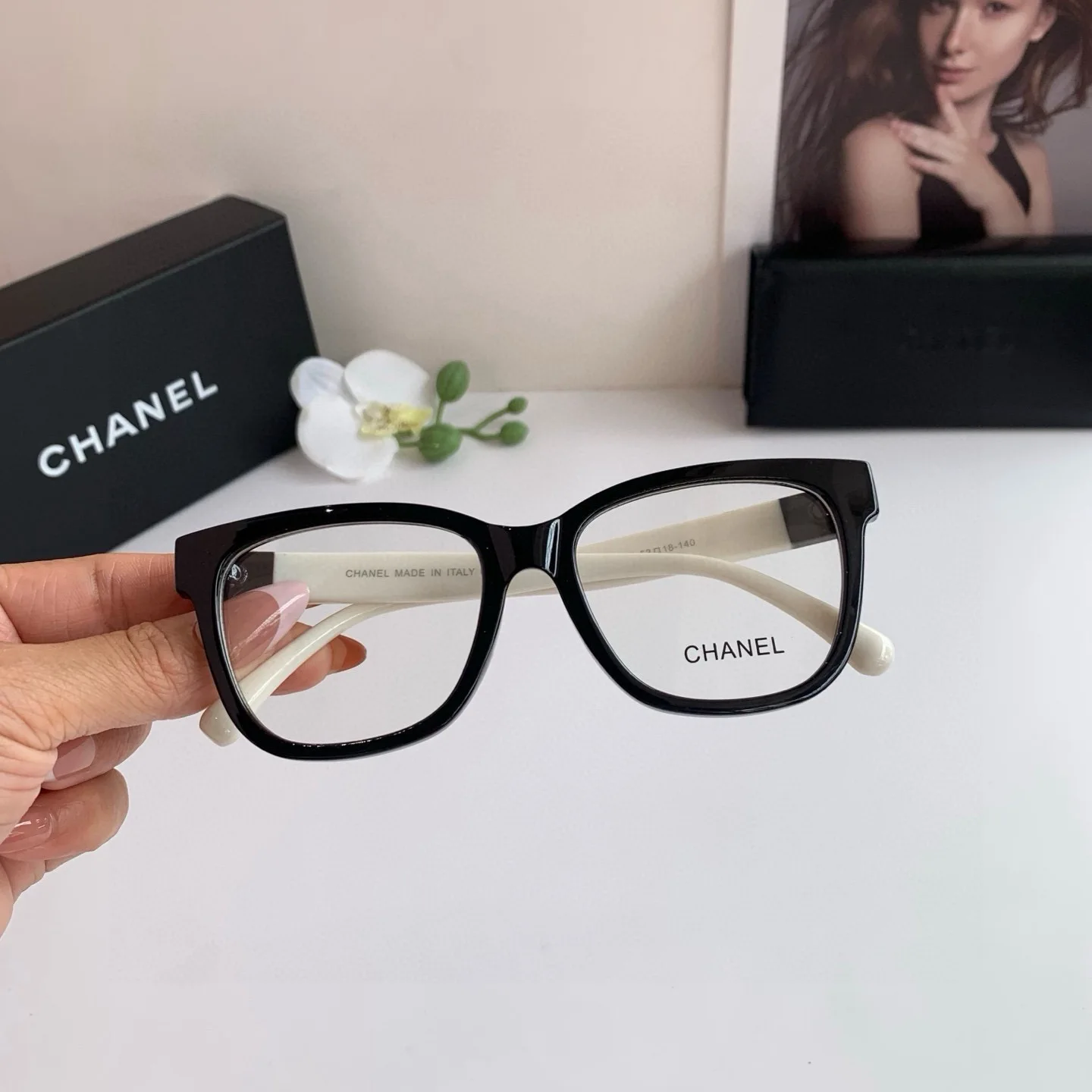 Chanel Classic new anti-blue light optical glasses Chanel Classic new anti-blue light optical glasses