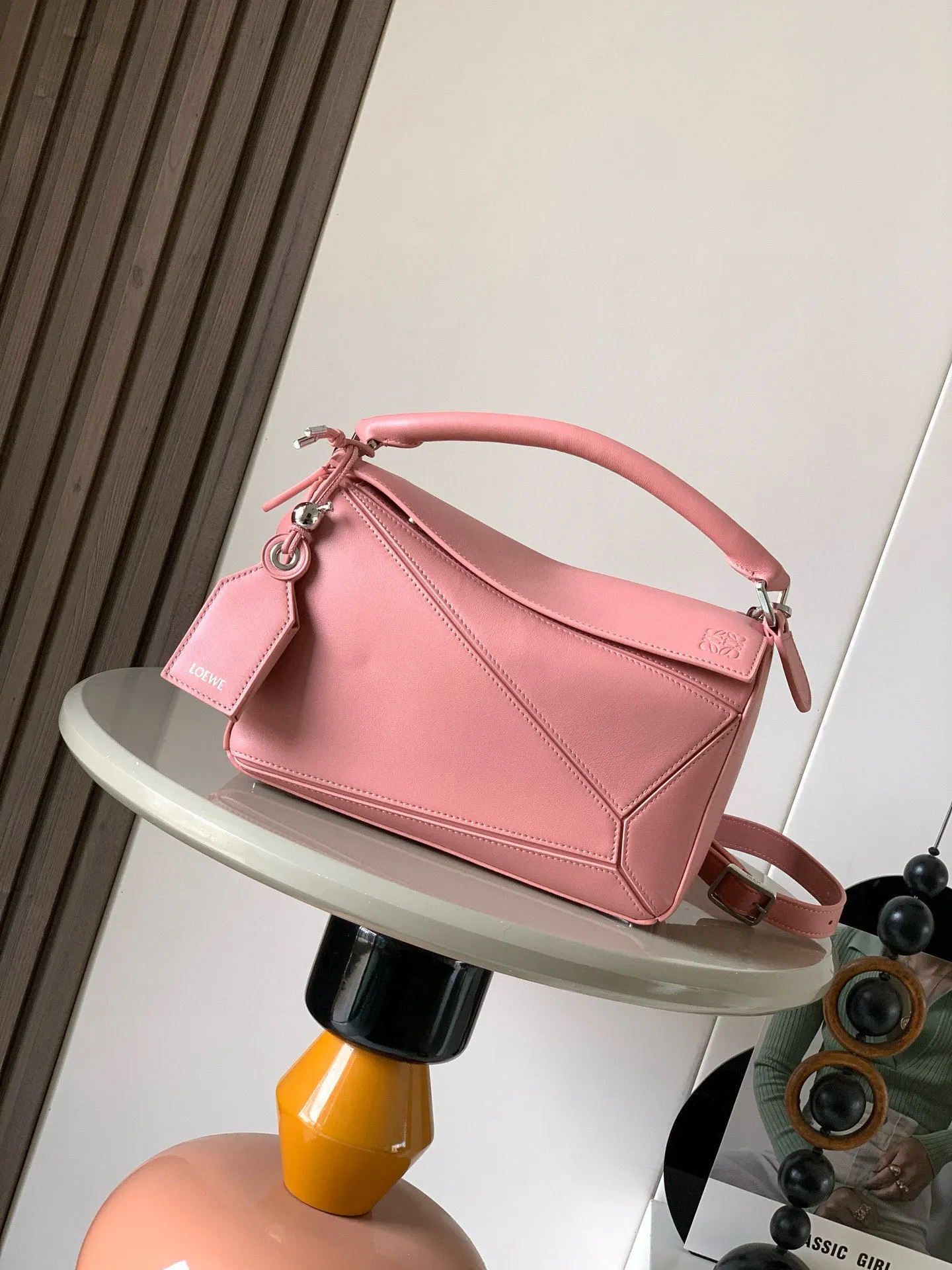 Loewe 9096 Napa lambskin geometric bag women s crossbody bag Loewe 9096 Napa lambskin geometric bag women s crossbody bag