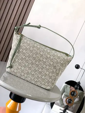 9008 Jacquard Large Bento Bag Women s Shoulder Bag Replica Loewe womens bags
