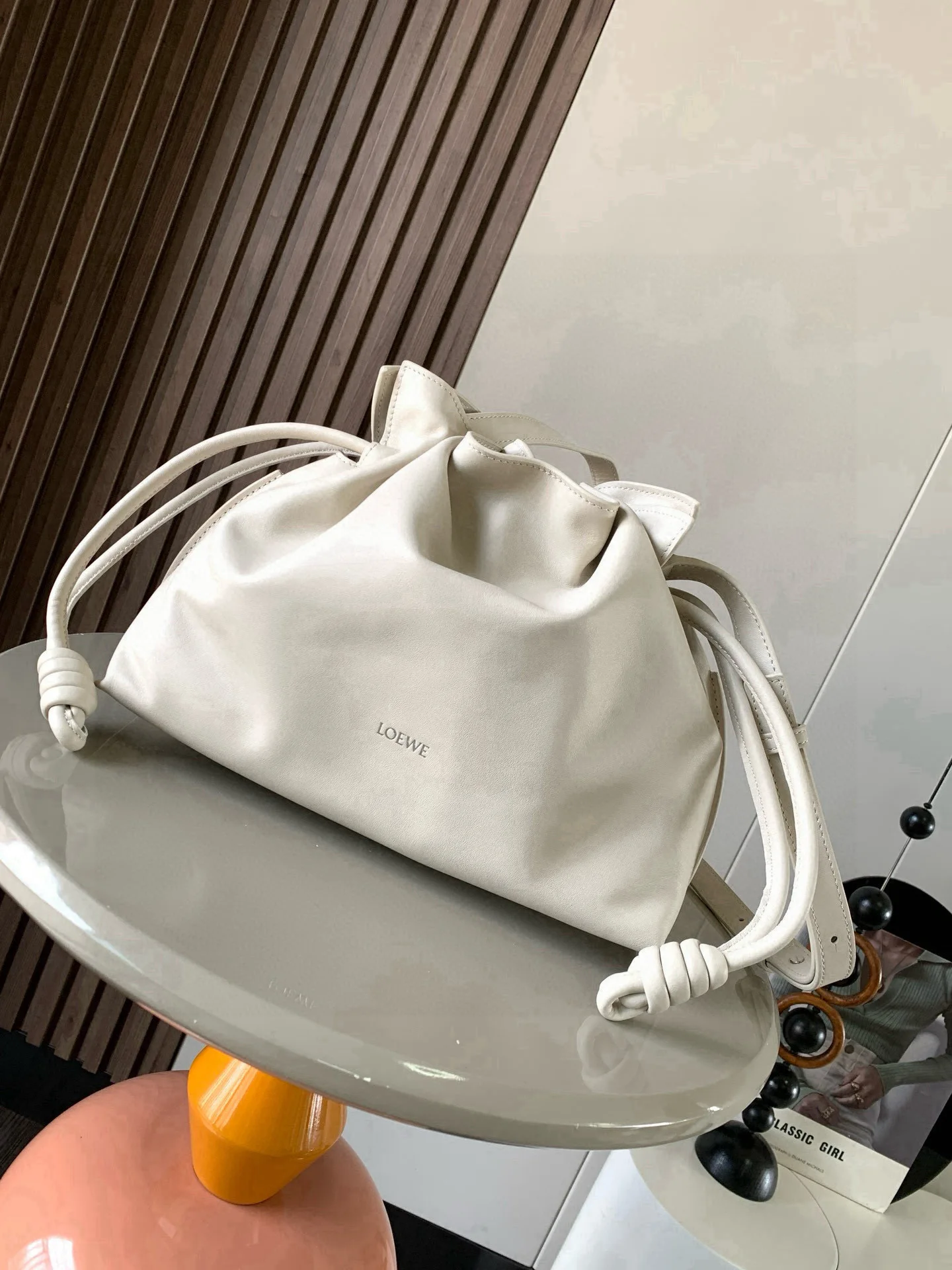 Loewe 9043 New Napa Leather Clutch Bag Women s Crossbody Bag Loewe 9043 New Napa Leather Clutch Bag Women s Crossbody Bag