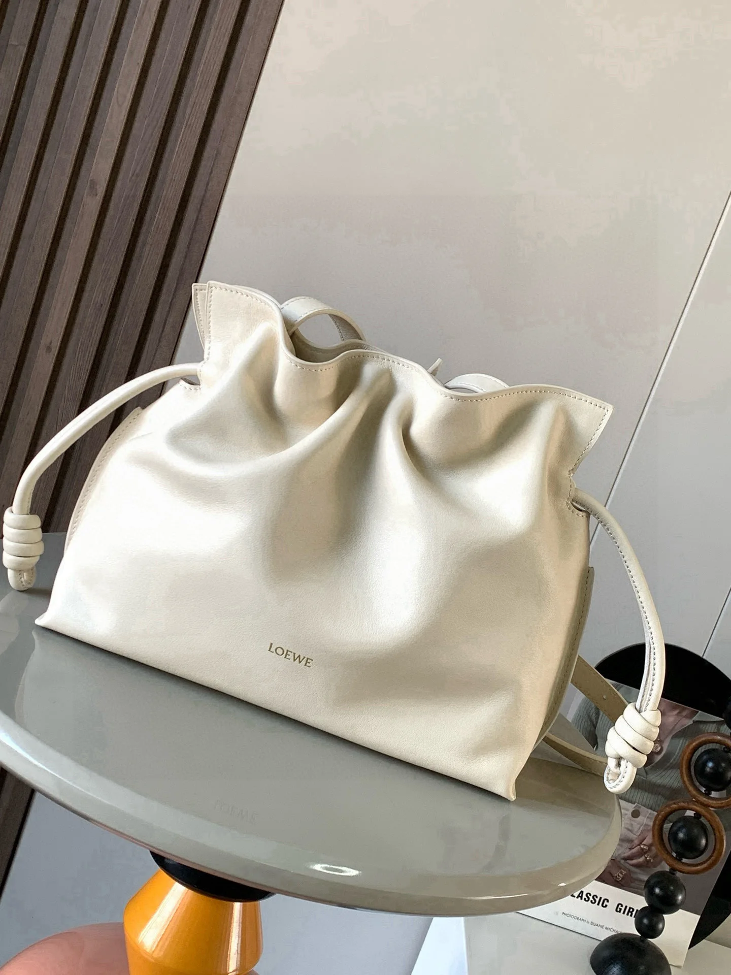 Loewe 9043 New Napa Leather Clutch Bag Fortune Bag Women s Crossbody Bag Loewe 9043 New Napa Leather Clutch Bag Fortune Bag Women s Crossbody Bag