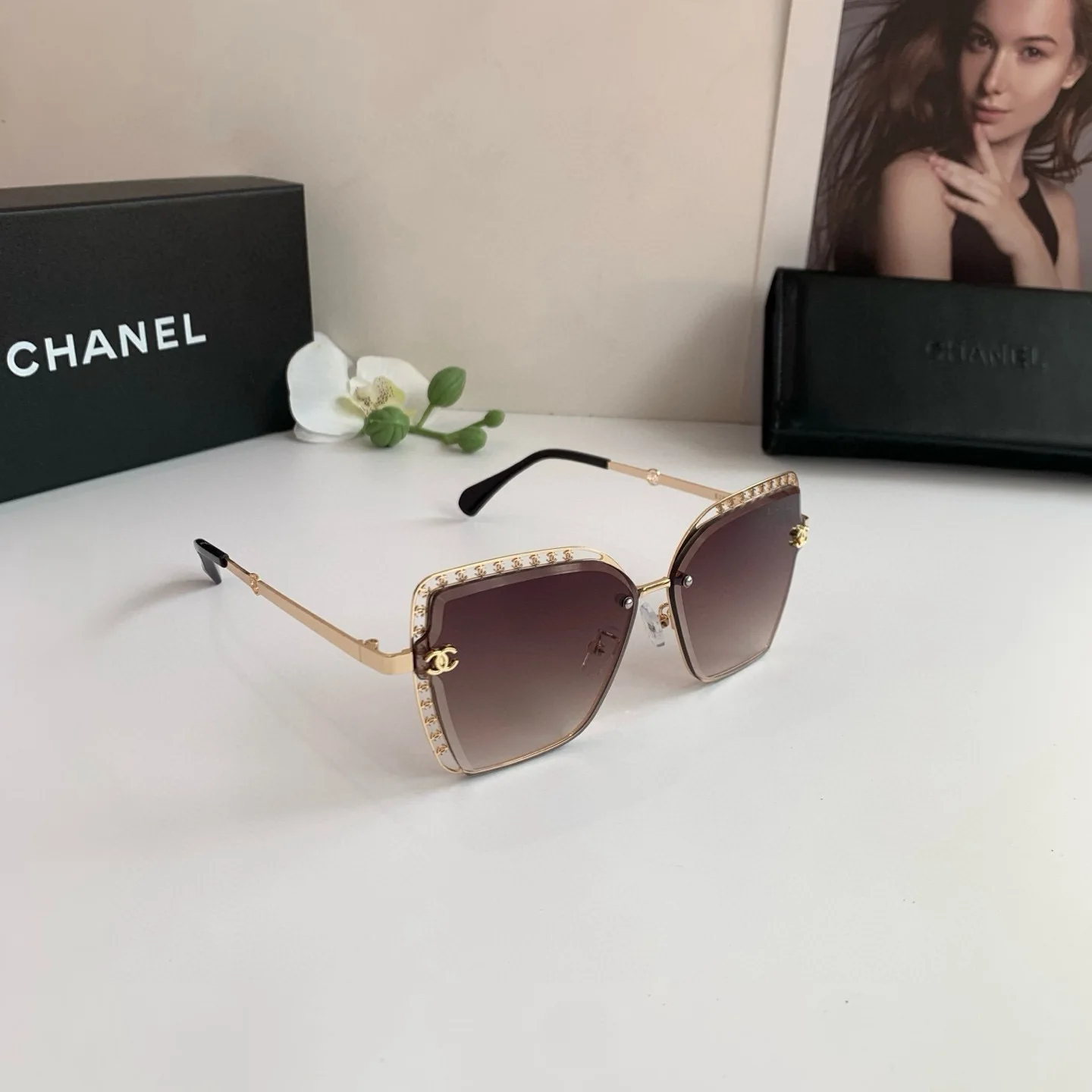 Chanel UV protection sunglasses