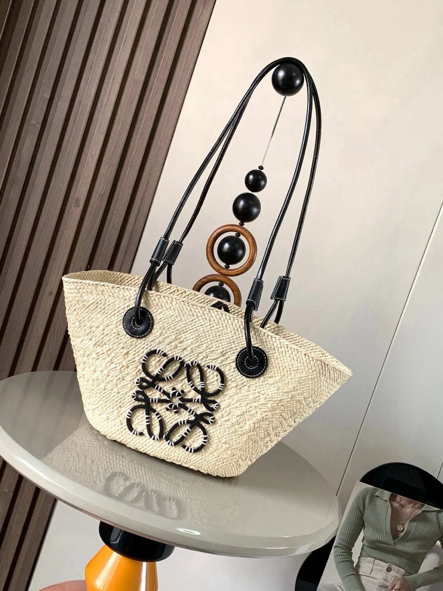 Loewe 8012 Small Iraka Palm Fiber Handbag Women s Shoulder Bag Loewe 8012 Small Iraka Palm Fiber Handbag Women s Shoulder Bag