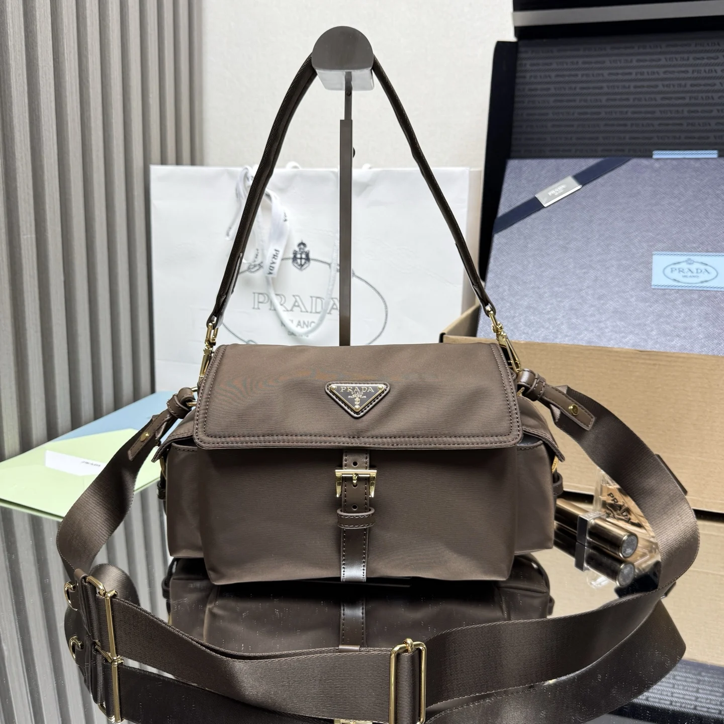 Prada 1BD394 New Messenger Bag Men s Crossbody Bag Prada 1BD394 New Messenger Bag Men s Crossbody Bag