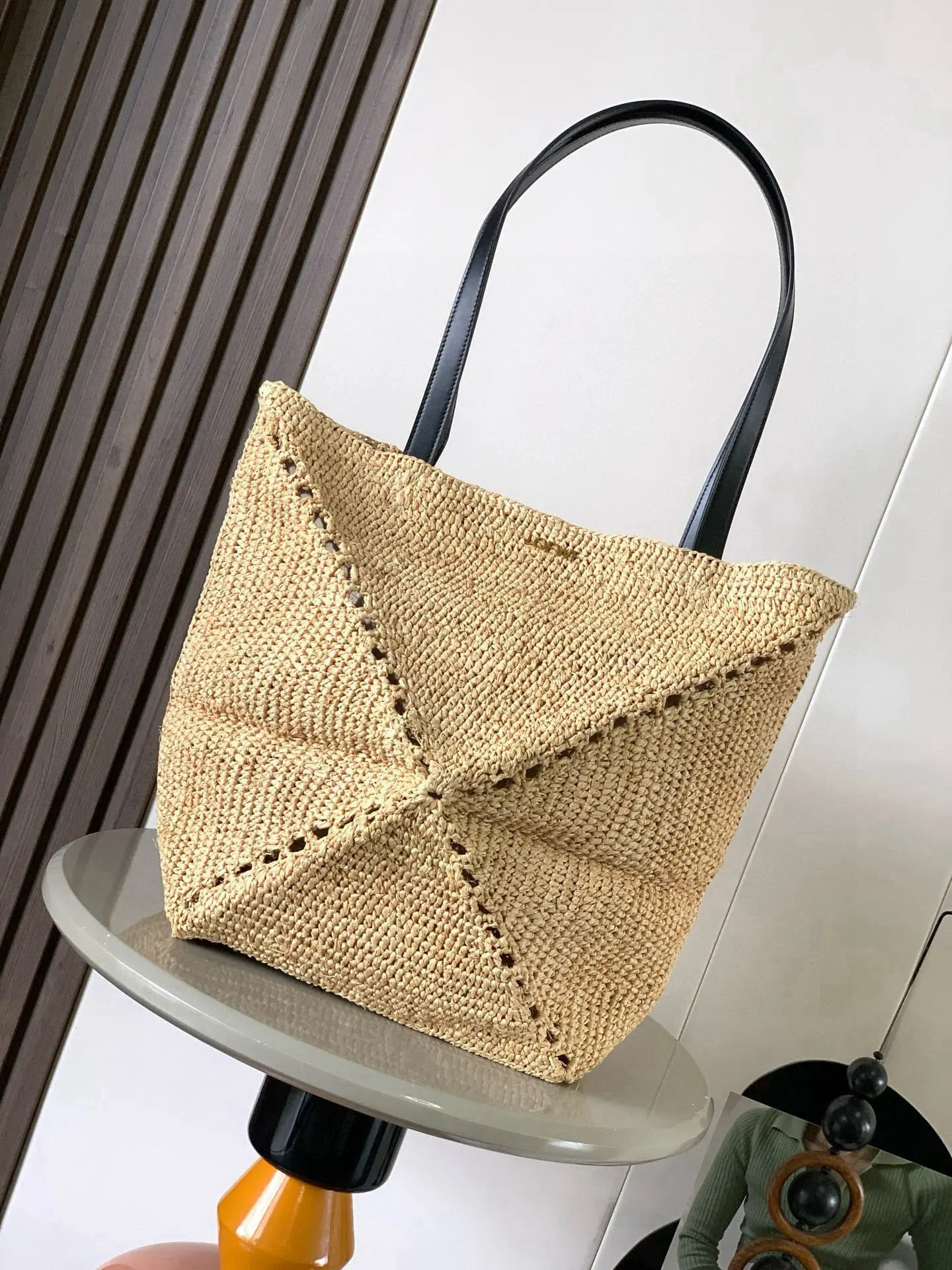 Loewe 8026 Medium Size Raffia Straw Mixed Stripe Handbag Women s Shoulder Bag