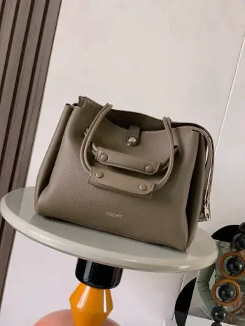 9147 Soft Cowhide Leather Handbag Women s Crossbody Bag Replica Loewe womens bags