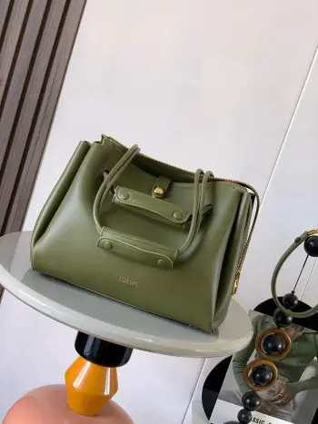 9147 Soft Cowhide Leather Handbag Women s Crossbody Bag Replica Loewe womens bags
