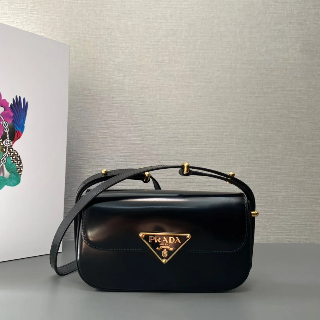 Prada 1BD339 Plain Vintage Flight Attendant Bag Women s Crossbody Bag Prada 1BD339 Plain Vintage Flight Attendant Bag Women s Crossbody Bag