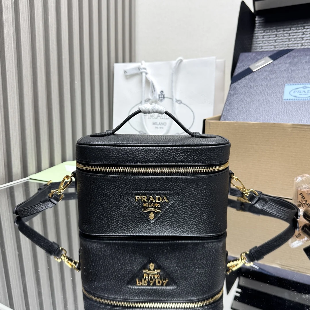 Prada 1BH202 New Box Bag Women s Crossbody Bag Prada 1BH202 New Box Bag Women s Crossbody Bag