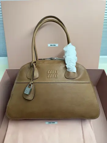 5BB196 Vegetable-tanned Lambskin Women s Tote Bag Replica MIU MIU womens bags