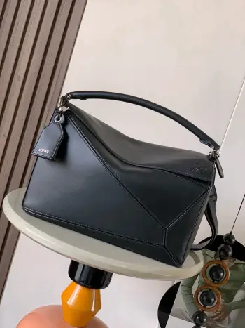 9099 Large Napa Lambskin Handbag Women s Crossbody Bag Replica Loewe womens bags